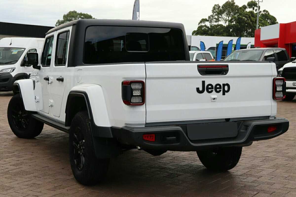 2022 Jeep Gladiator Night Eagle Pick-up JT MY22 4X4