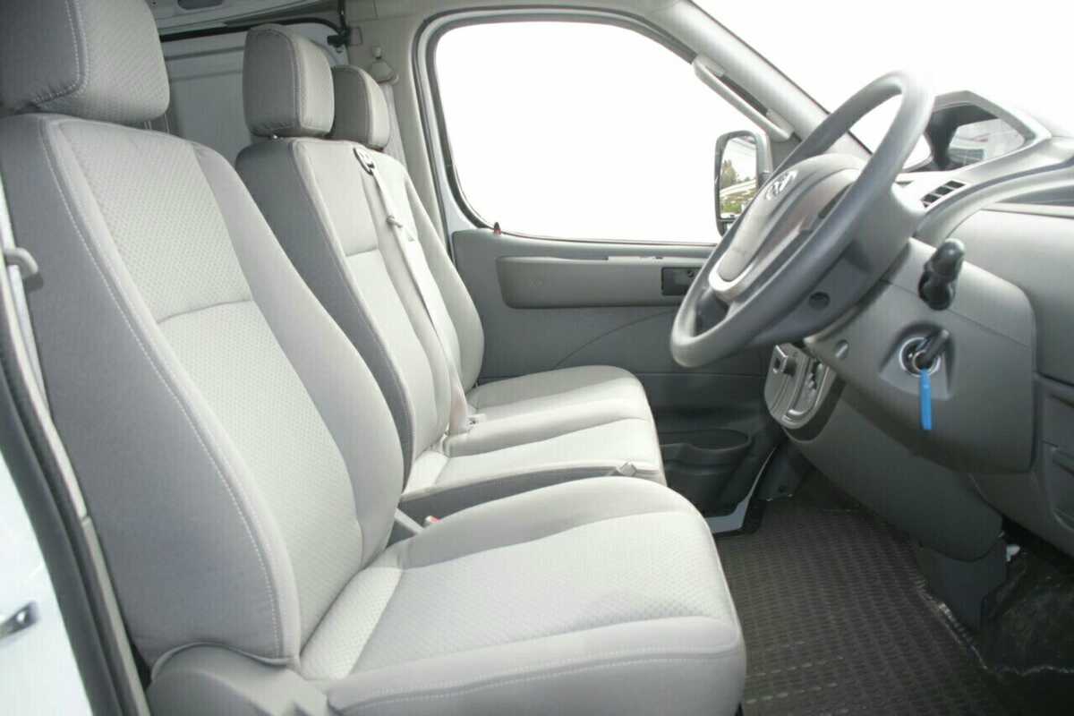 2023 LDV V80 SWB