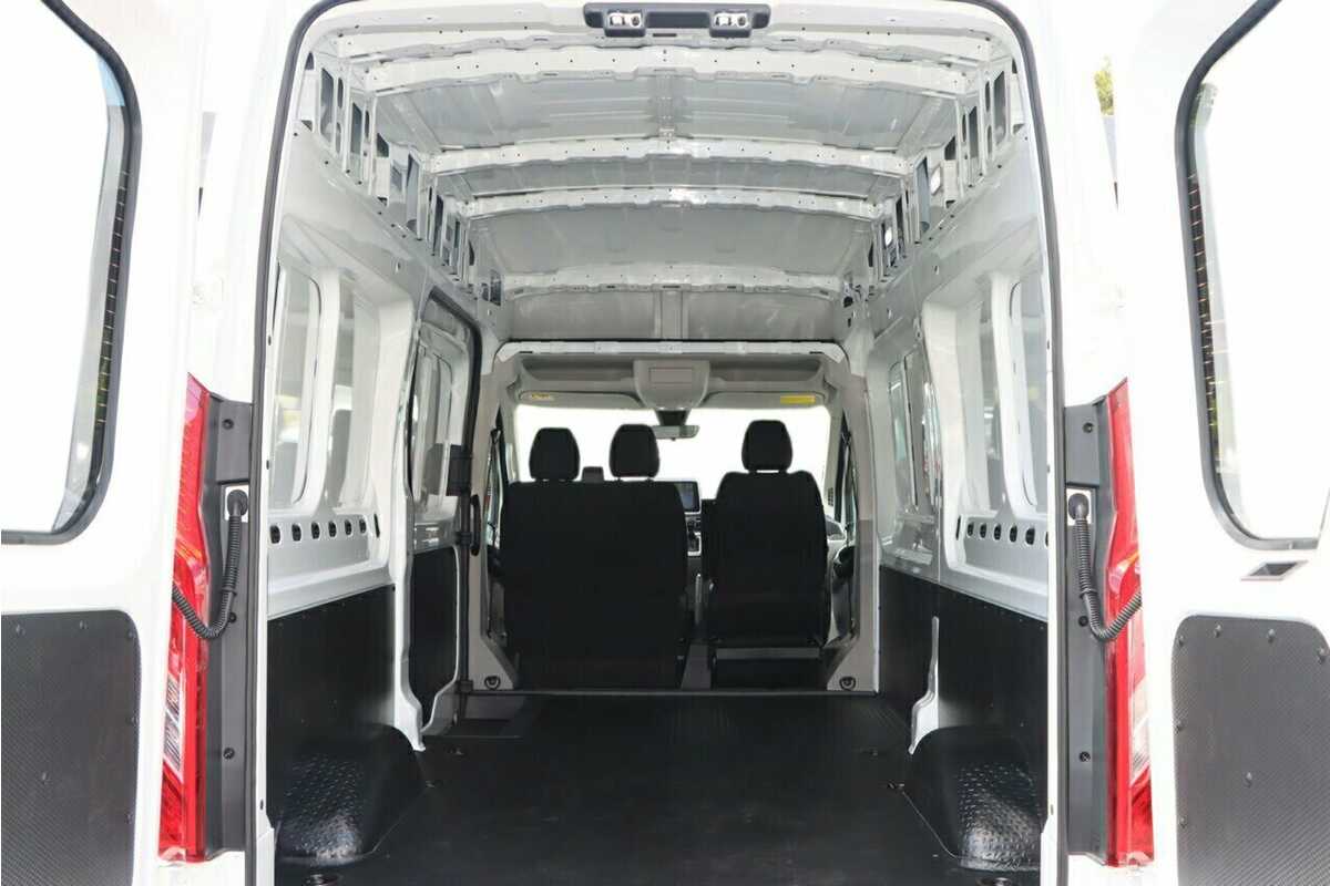 2023 LDV Deliver 9 LWB