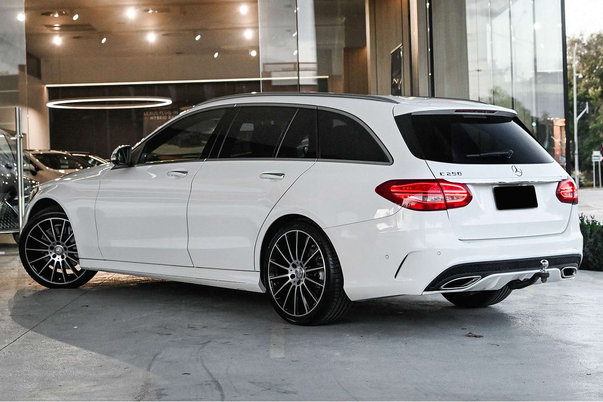 2015 Mercedes-Benz C-Class C250 S205