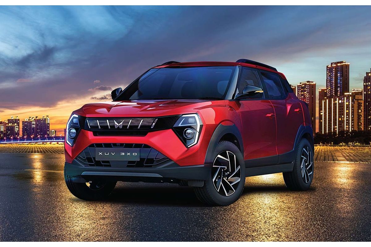 2025 Mahindra XUV3XO AX7L