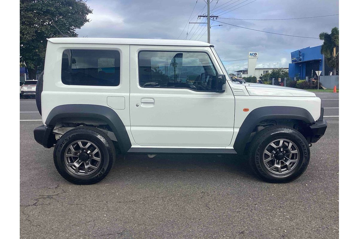 2023 Suzuki Jimny GLX GJ