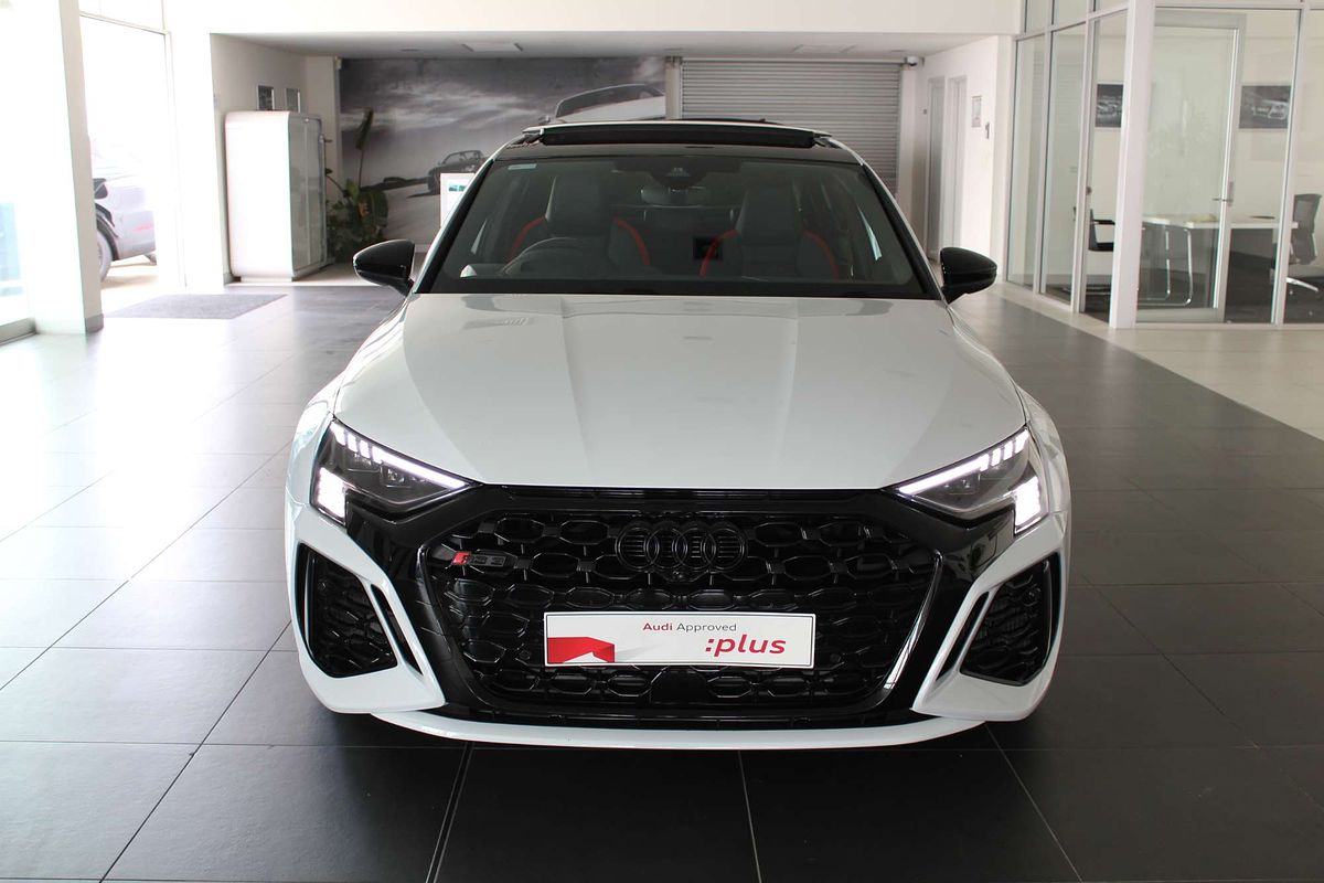 2023 Audi RS3 GY