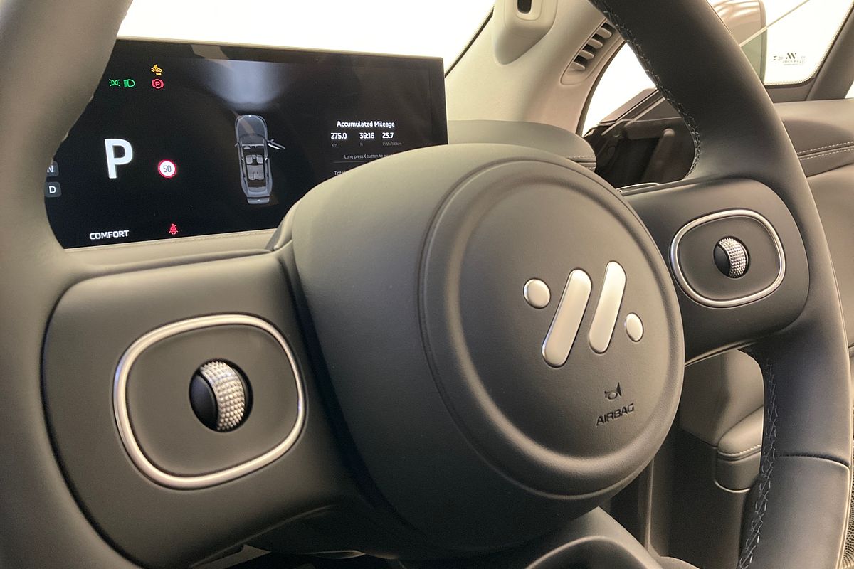 2025 MGIM6 572KW 100KWh DEL 4WD (IM6AWD100PERF)