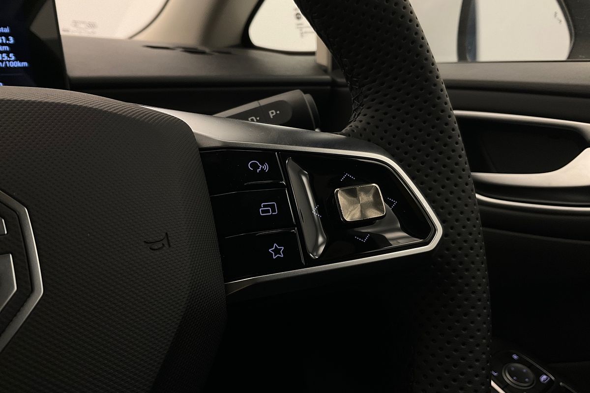MY26  EV Urban Essence 54