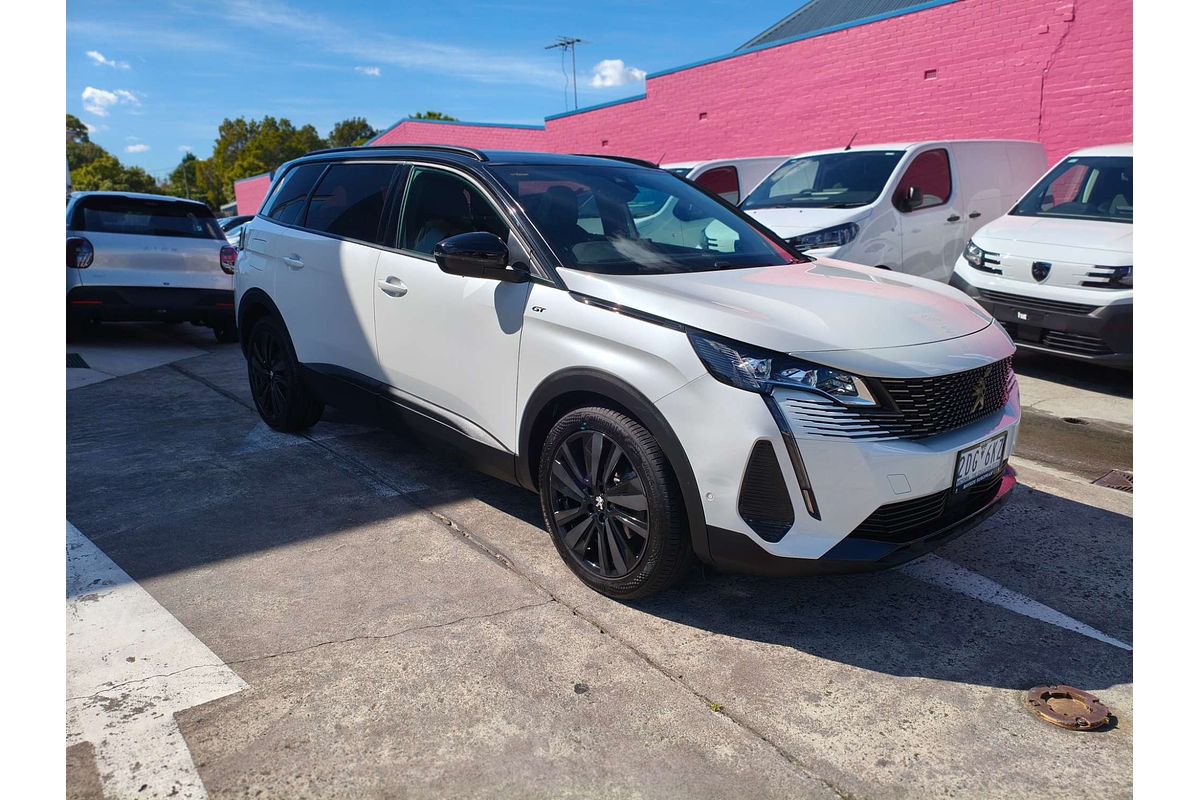 2022 Peugeot 5008 GT Sport P87
