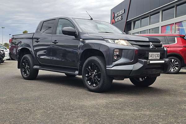 2023 Mitsubishi Triton GLX-R MR 4X4