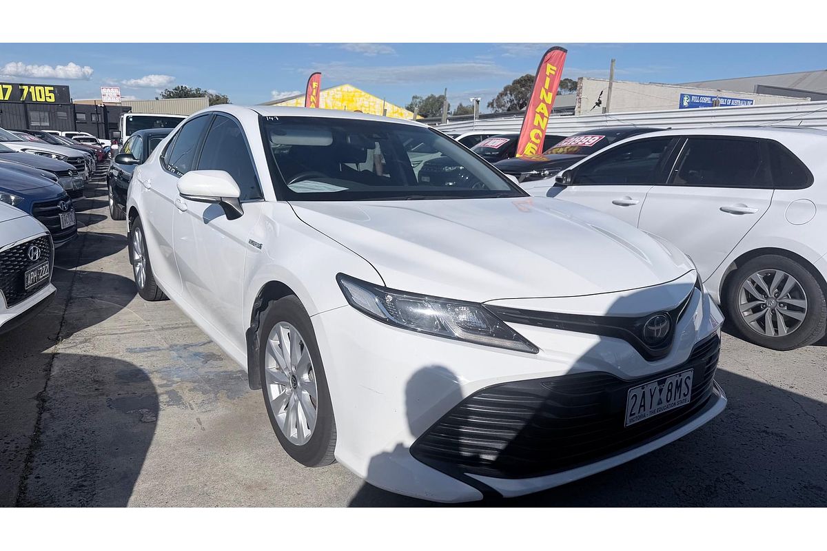 2020 Toyota Camry Ascent Sport AXVH70R