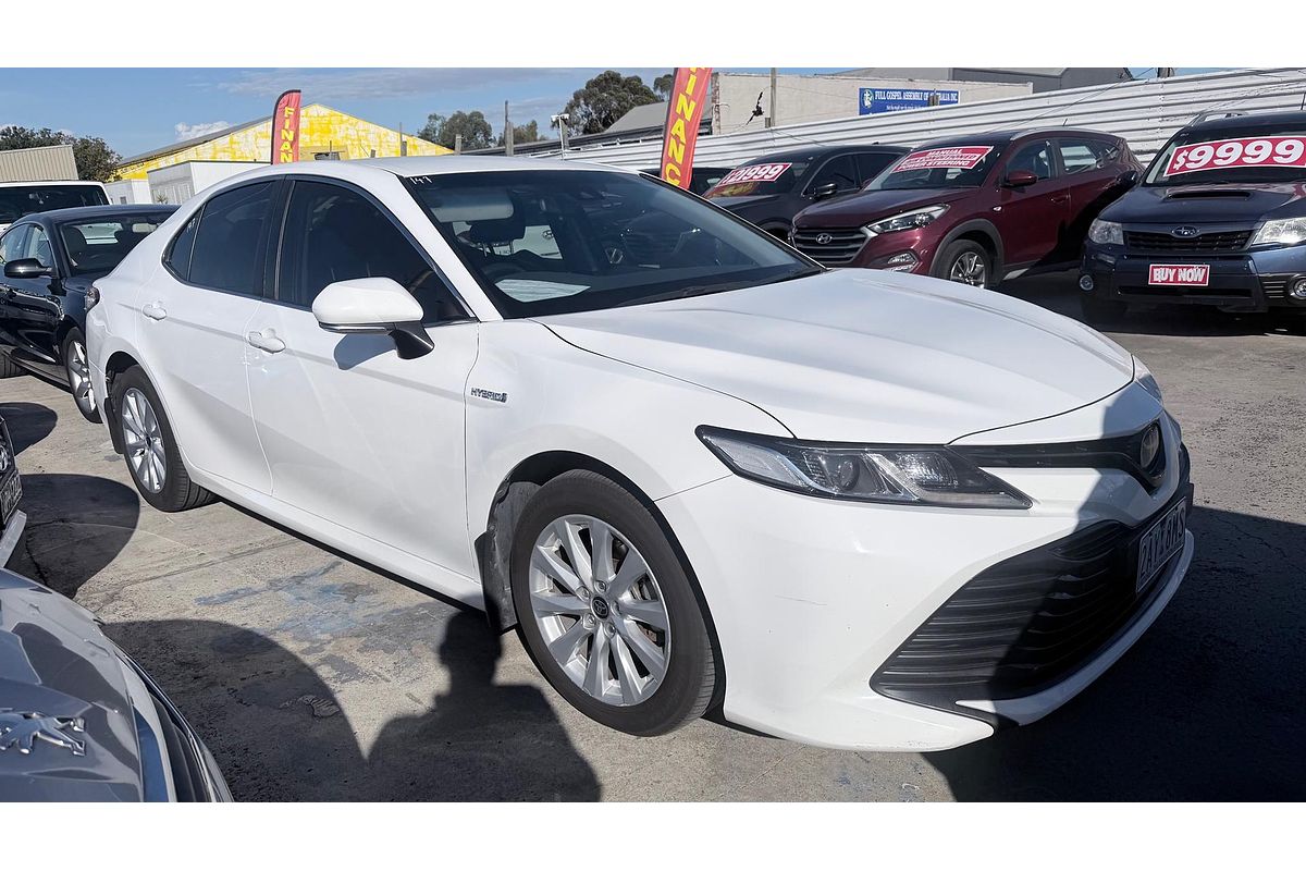 2020 Toyota Camry Ascent Sport AXVH70R