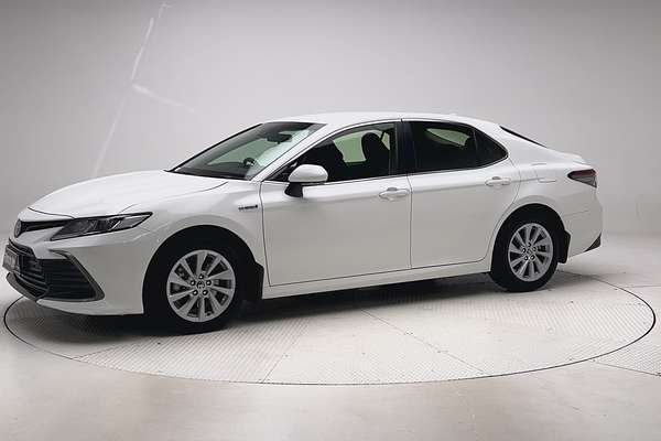 2023 Toyota Camry Ascent AXVH70R thumb-3