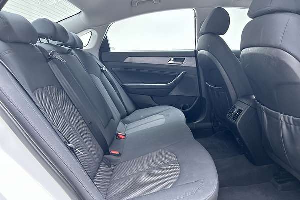 2019 Hyundai Sonata Active LF4 thumb-11