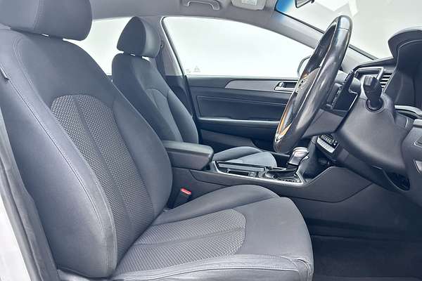 2019 Hyundai Sonata Active LF4 thumb-12