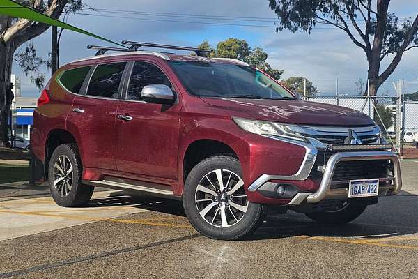 2016 Mitsubishi Pajero Sport GLX QE