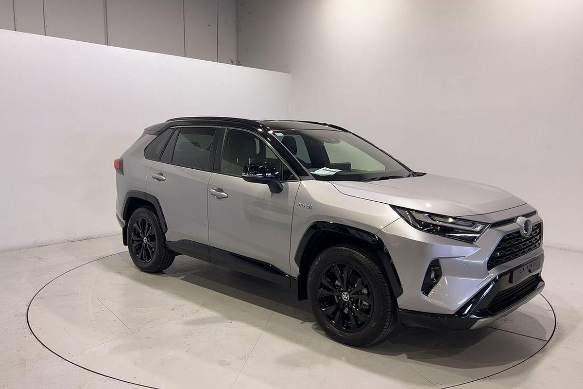 2024 Toyota RAV4 XSE AXAH54R