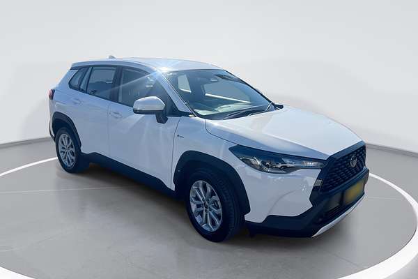 2024 Toyota Corolla Cross GX MXGH10R