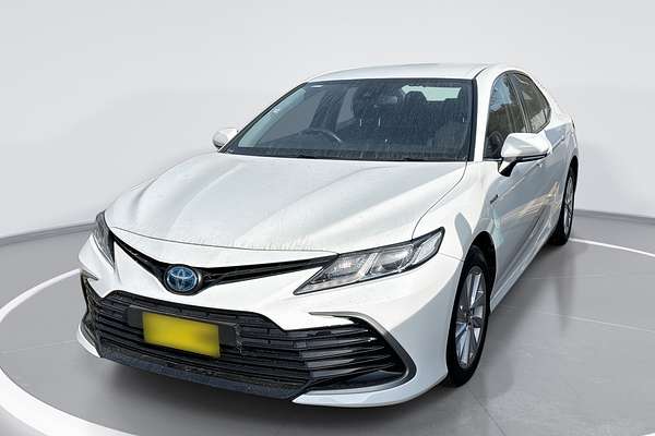 2021 Toyota Camry Ascent AXVH70R