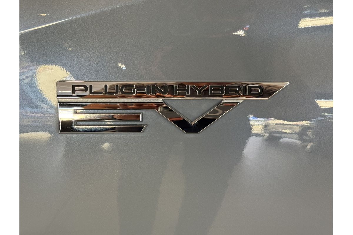 2025 Mitsubishi ZM Outlander ASPIRE 2.4L PHEV AWD 7ST