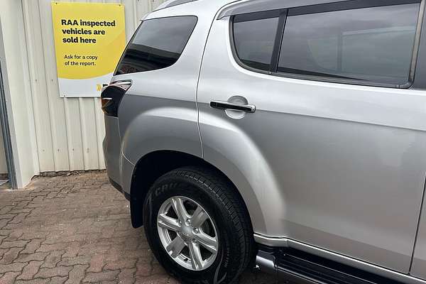 2014 Isuzu MU-X LS-T thumb-5