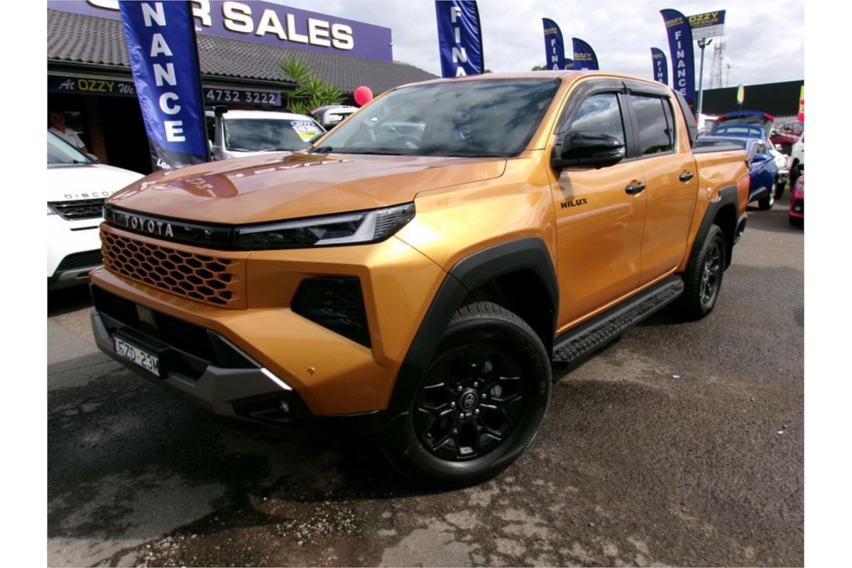 2025 Toyota Hilux Rogue 48V GUN227R 4X4