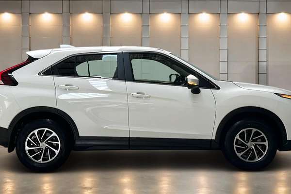 2024 Mitsubishi Eclipse Cross ES YB