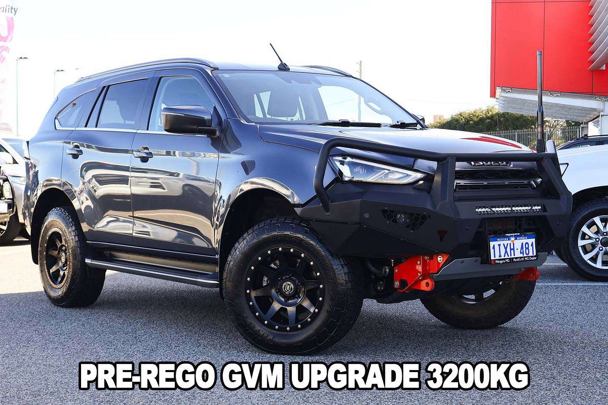 2022 Isuzu MU-X LS-T