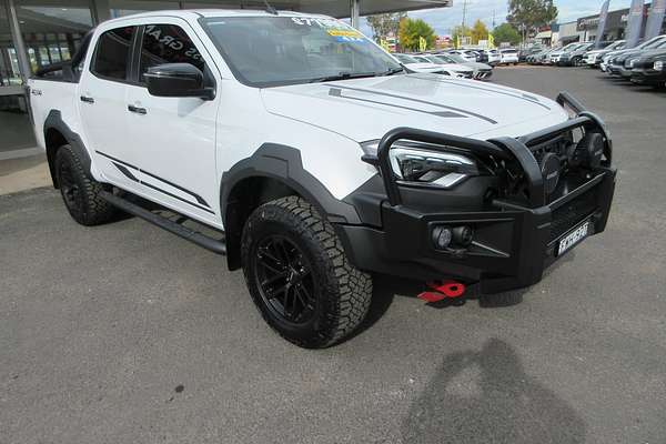 2025 Isuzu D-MAX BLADE 4X4