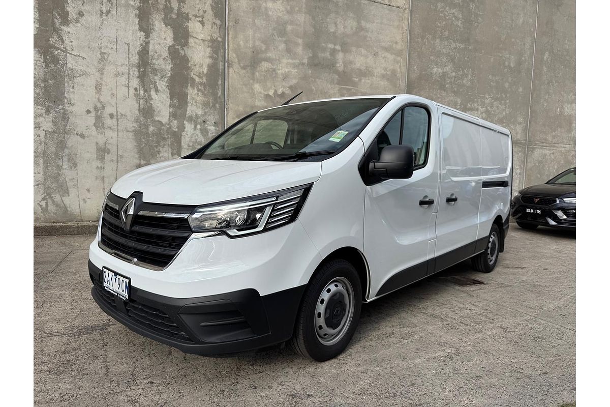 2024 Renault Trafic Pro X82 LWB Low Roof