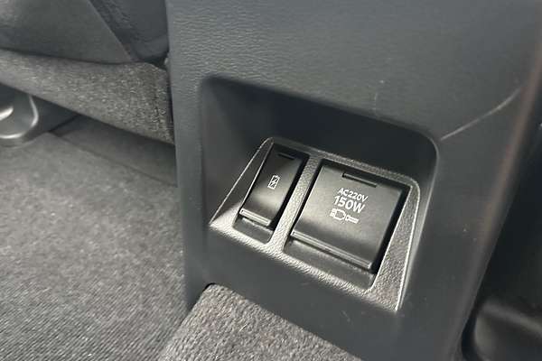 2024 Mitsubishi Pajero Sport GLX QG thumb-8