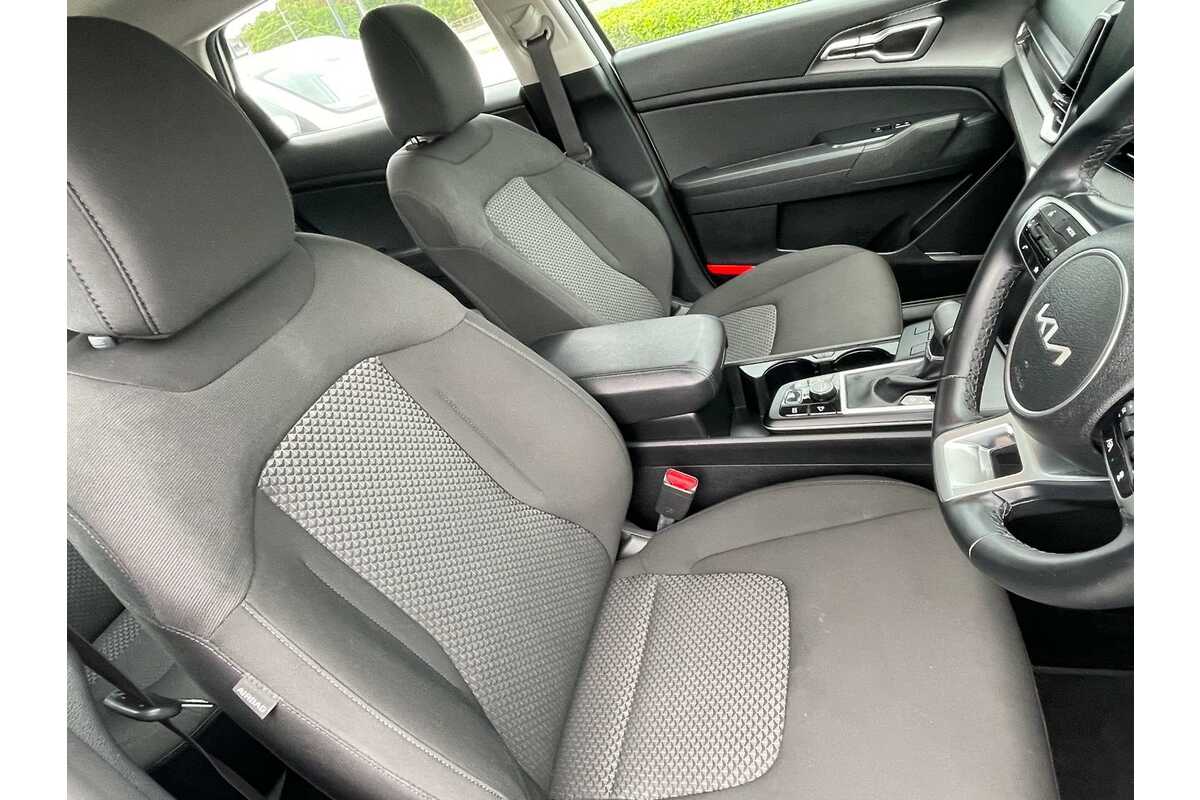 2022 Kia Sportage S NQ5
