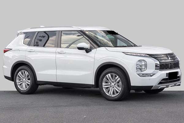 2024 Mitsubishi Outlander LS ZM