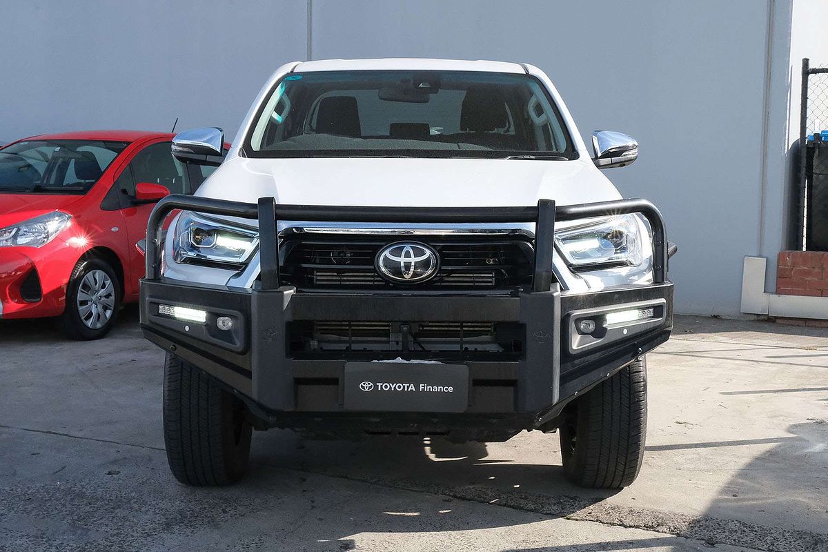 2022 Toyota Hilux SR5 GUN126R