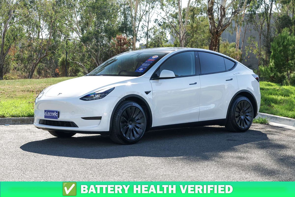 2022 Tesla Model Y Rear-Wheel Drive