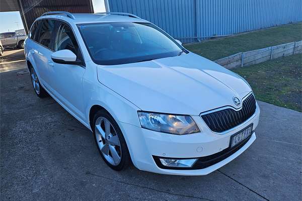2013 SKODA Octavia Elegance 132TSI NE