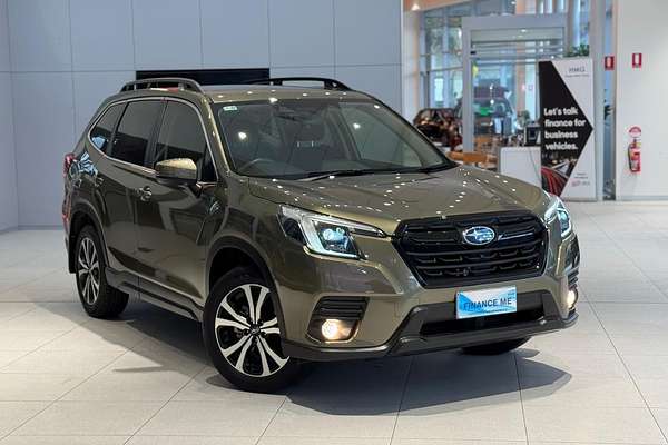 2023 Subaru Forester 2.5i Premium S5