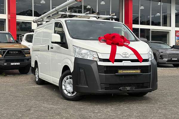 2021 Toyota Hiace GDH300R LWB