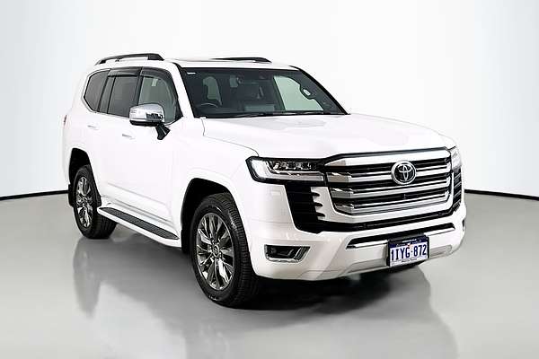 2022 Toyota Landcruiser Sahara ZX FJA300R