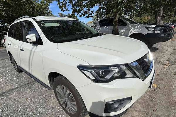 2017 Nissan Pathfinder ST R52 Series II