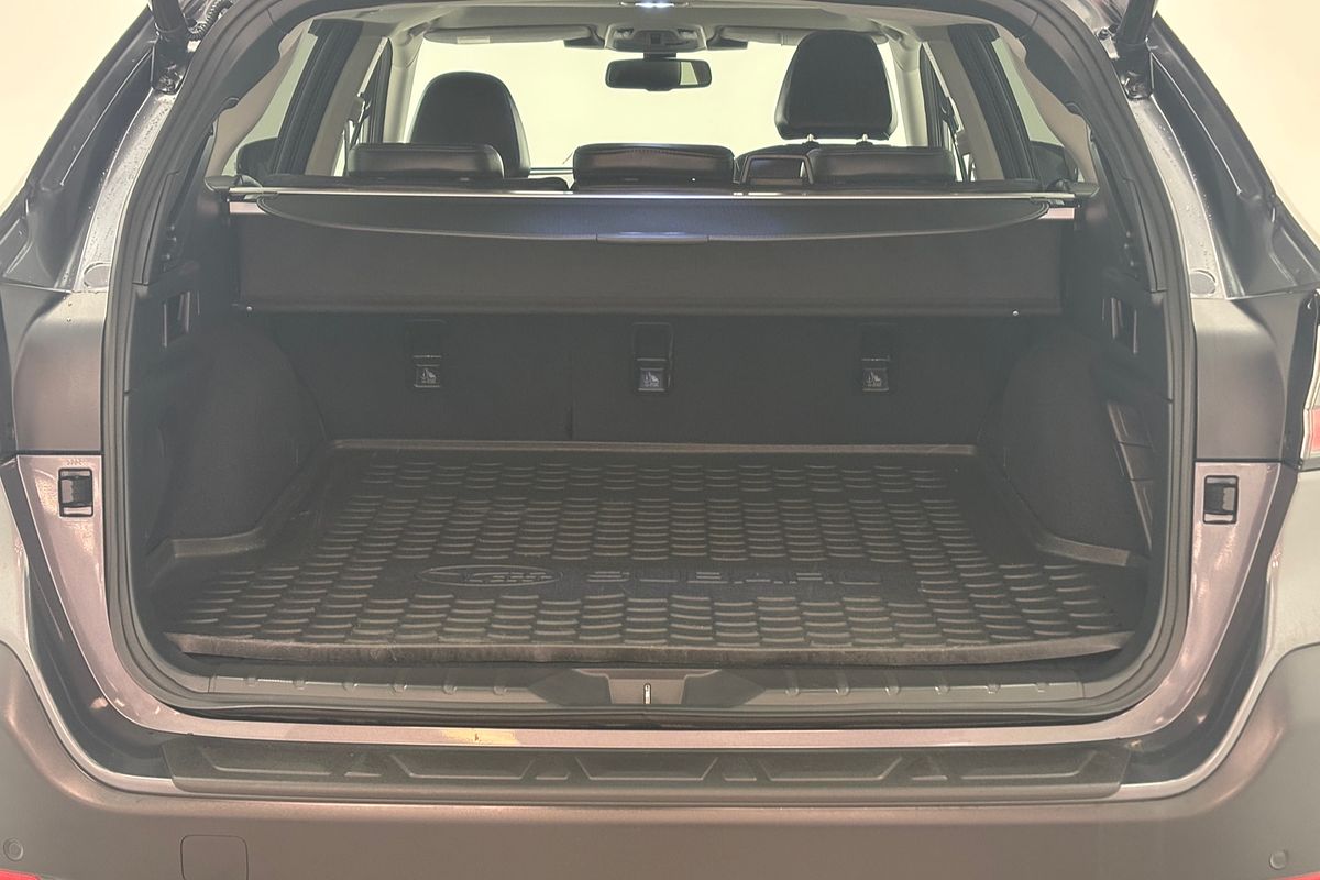 MY24 Subaru Outback Touring AWD Wagon 