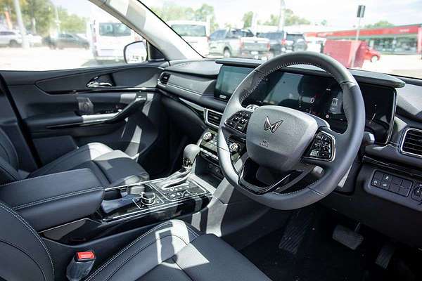 2025 Mahindra XUV700 AX7L in Red Rage | New SUV | Stock #MC56857 ...