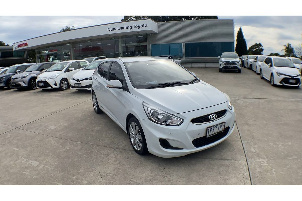 2019 Hyundai Accent Sport RB6