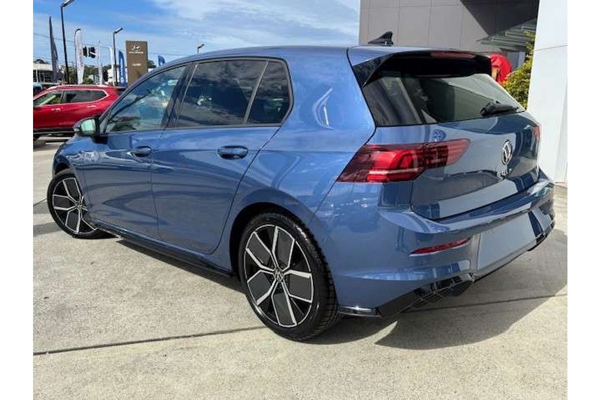 2025 Volkswagen Golf 110TSI R-Line 8.5