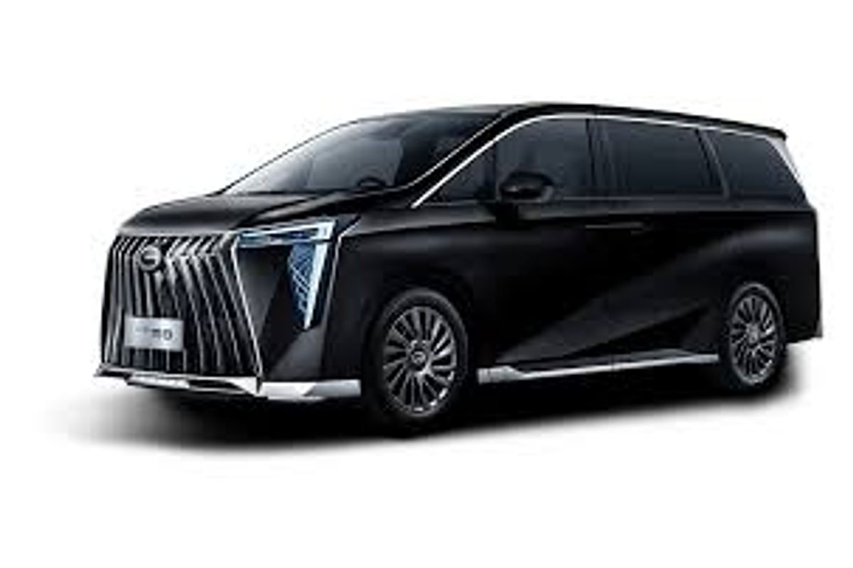 2025 GAC M8 Luxury