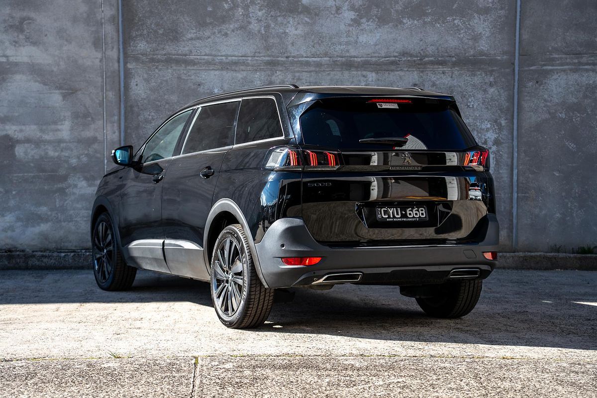 2023 Peugeot 5008 GT Sport P87