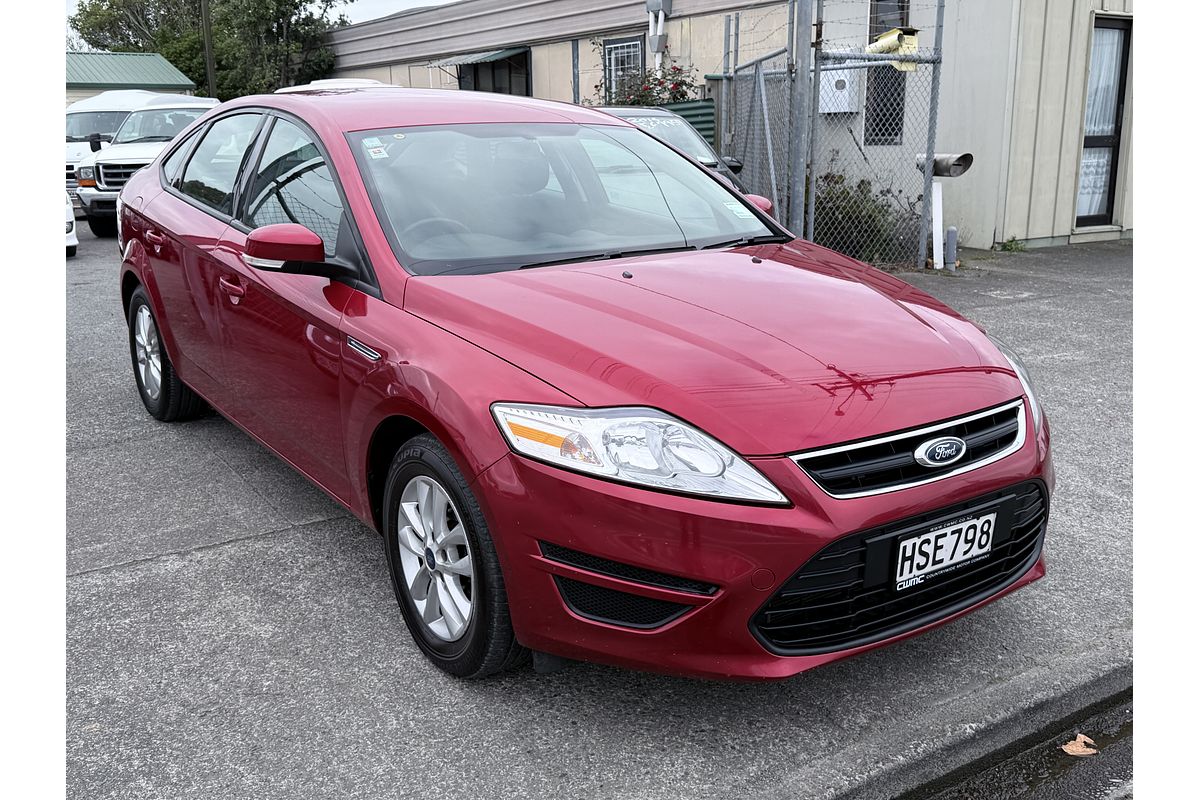 2014 Ford Mondeo 2.3P AUTO