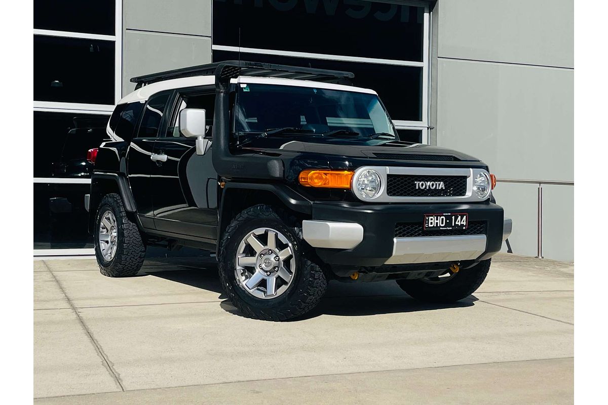 2016 Toyota FJ Cruiser GSJ15R