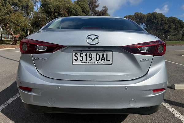 2018 Mazda 3 Touring BN Series thumb-5