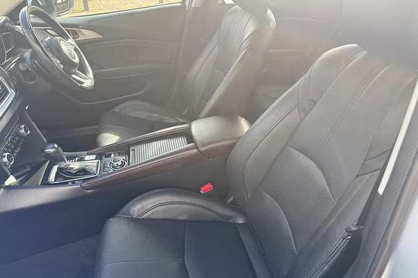 2018 Mazda 3 Touring BN Series thumb-15