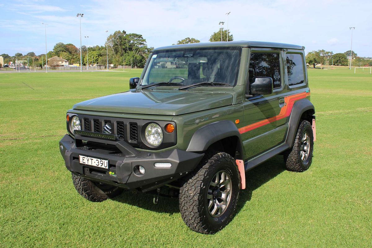 2022 SUZUKI JIMNY GL LITE (QLD) 5 SP MANUAL 4x4 2D WAGON 4CYL