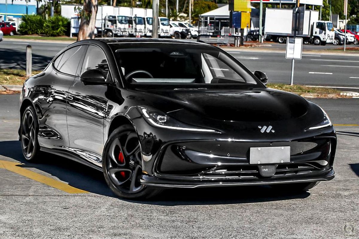 2025 MG IM5 Performance P12L