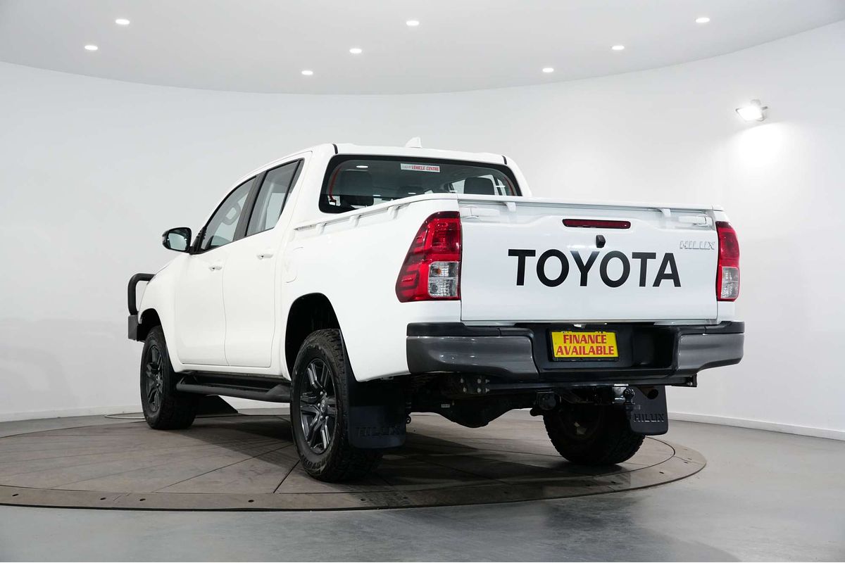 2022 Toyota Hilux SR GUN126R 4X4